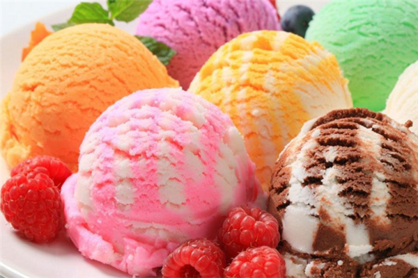优密冰淇淋甜品雪球