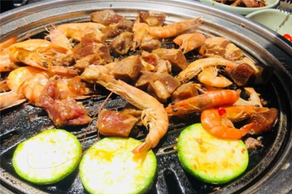 美特家韩国自助烤肉肉品新鲜
