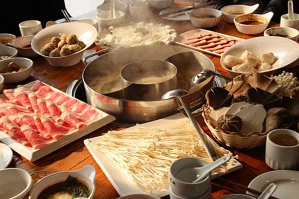尚品宫用特色韩式烤肉，带动餐饮美食新风尚