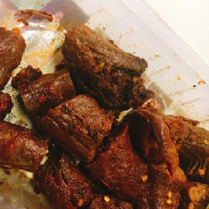 回味鸭脖店面图片