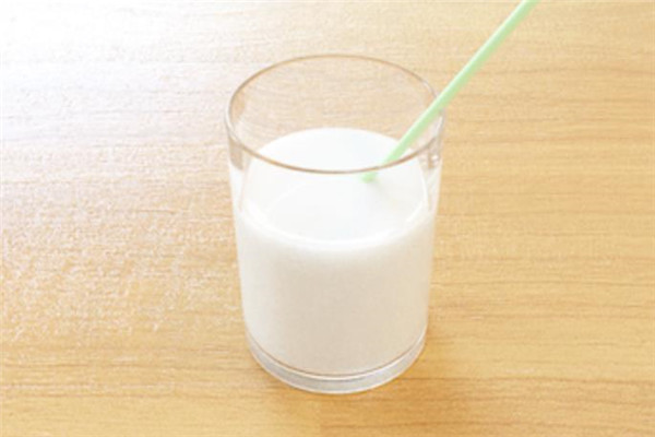台农木瓜牛奶营养