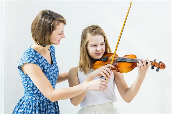 小提琴音乐教室练习