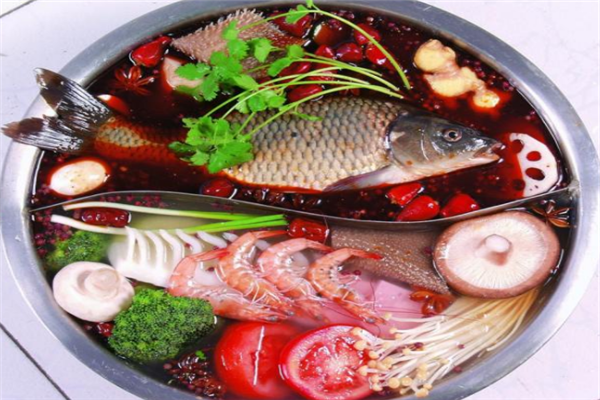 鱼汁鱼味鱼火锅美味