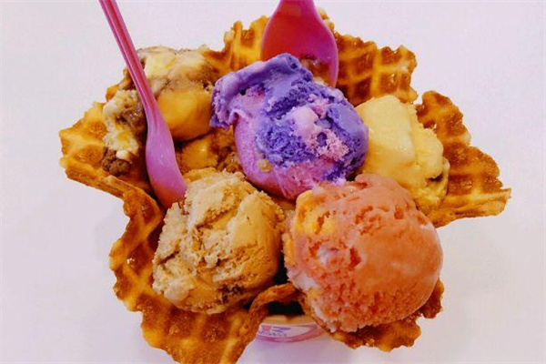 BaskinRobbins芭斯罗缤冰淇淋蓝莓味
