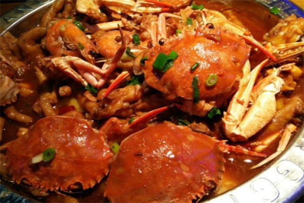 姚记馋肉蟹煲螃蟹