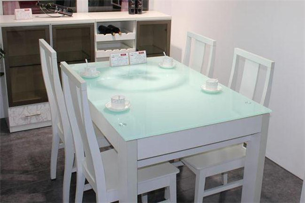 鼎美时代家具餐桌