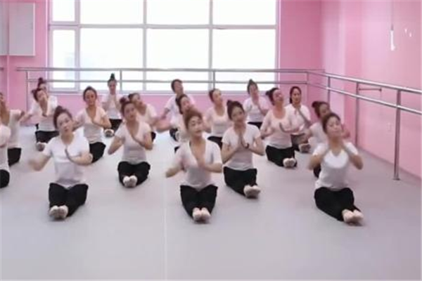 舞蹈培训中心学习