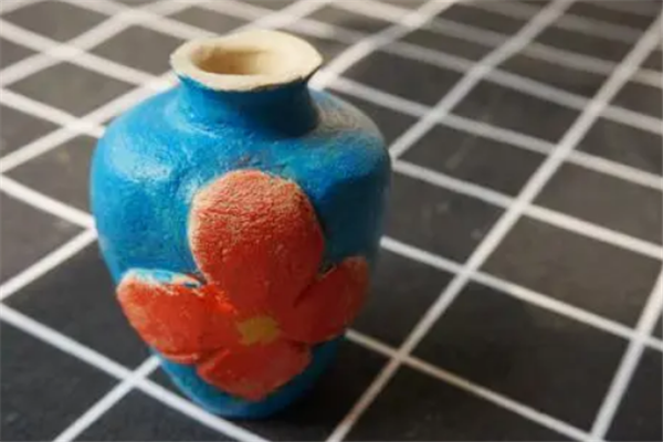 儿童手工制作坊花瓶
