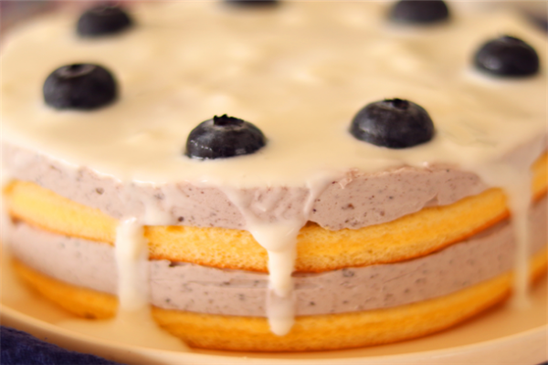 慕斯蛋糕美食蓝莓