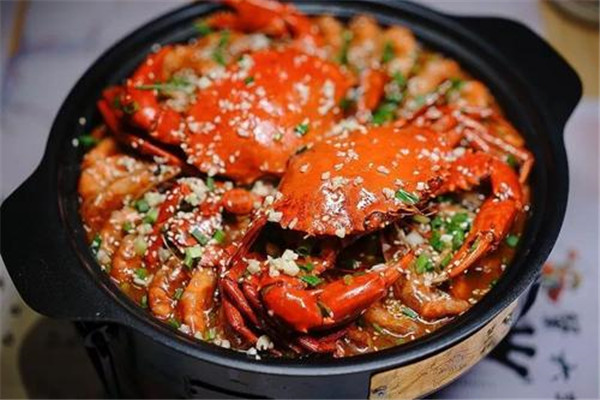 利申缘肉蟹煲-美味