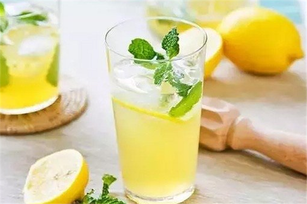 保健饮品柠檬