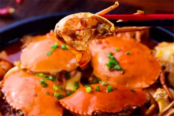 大河宴肉蟹煲大螃蟹