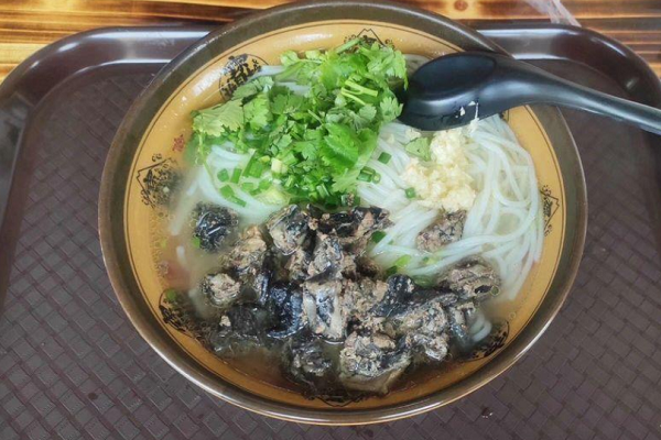 怎么加盟粉面婆乌鸡米线 怎么开店