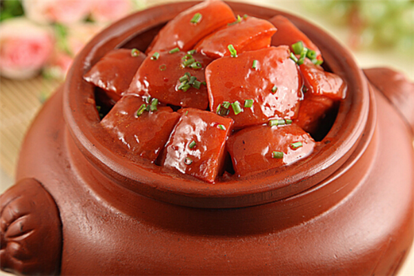 阿龙酸菜鱼红烧肉