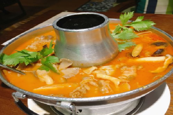 金象曼泰泰式餐厅水煮肉