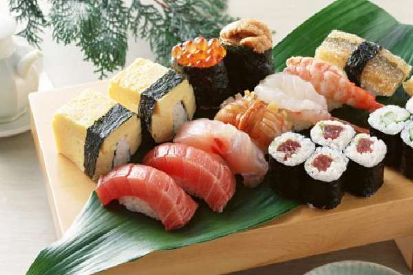 北海道鳗鱼手卷寿司