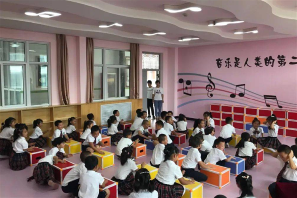 豆芽音乐教育教室