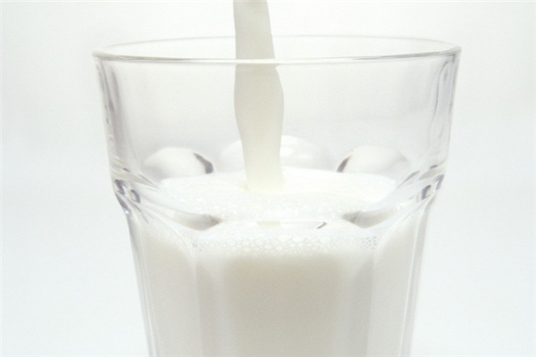 西域春牛奶营养
