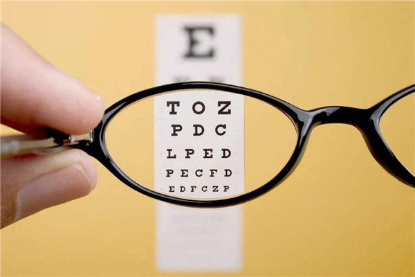 易视康视力矫正中心加盟费多少钱 有哪些优势