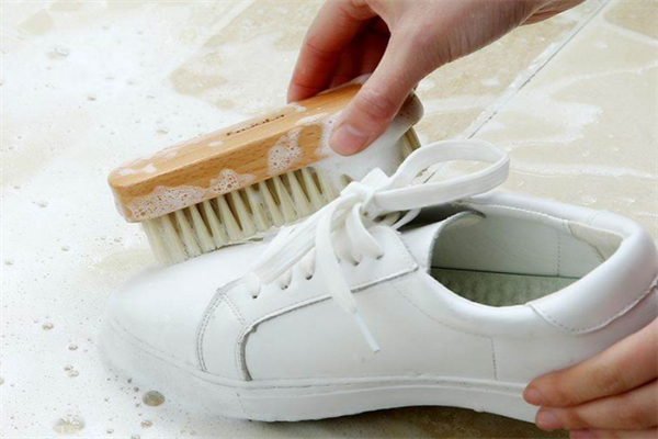 超会洗鞋刷鞋