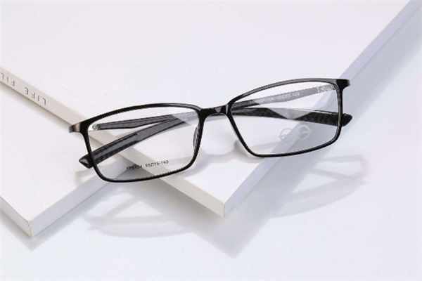 荷兰EFE眼镜设计