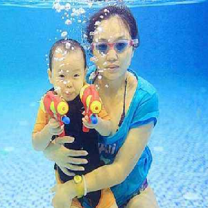 floatbaby 兒童美式水育感統spa訓練中心-開心