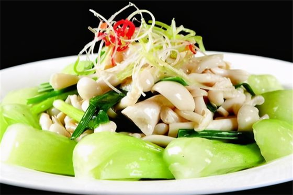 红鲤鱼港式大排档青菜