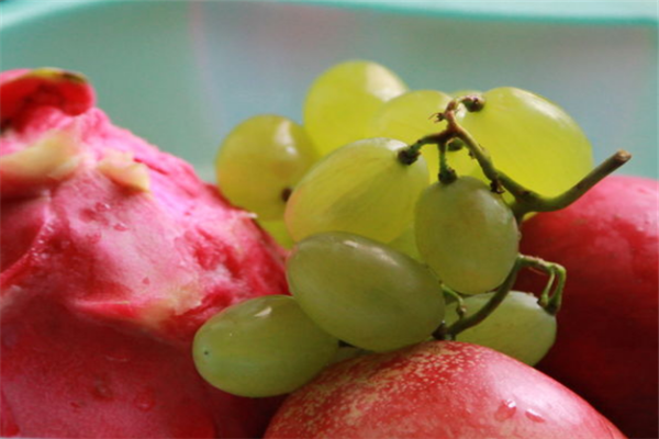 小熊水果葡萄