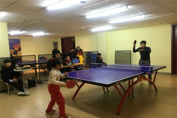 潮盛乒乓球培训中心教学