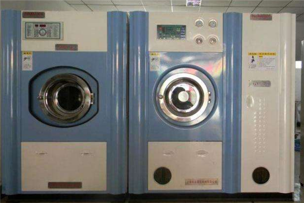 U100智能洗衣中心機器