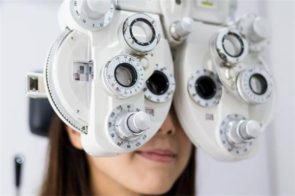 睛呵儿童护眼科技