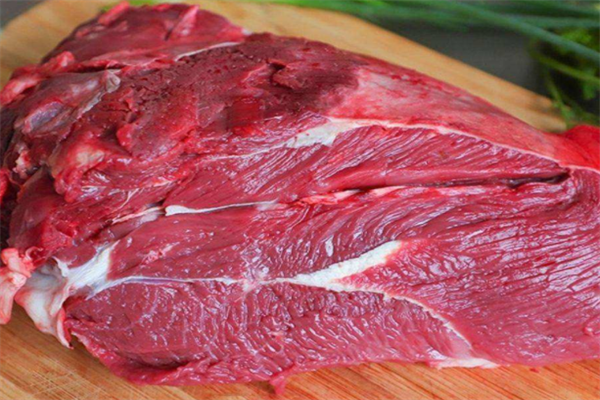 新疆和田玉石故乡牛羊肉批发零售店牛肉
