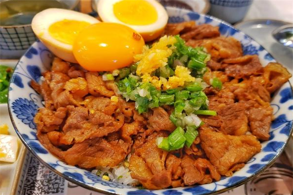 野兽日式烧肉饭特色