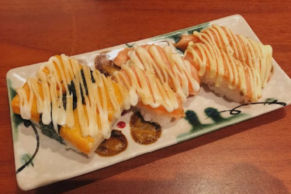藤野家寿司品种多