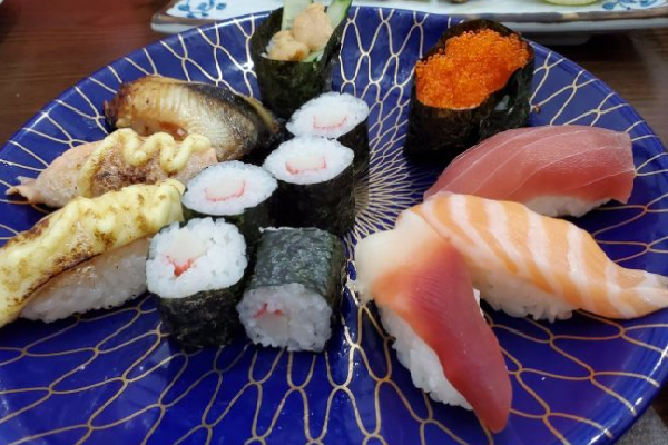 渔喜日本料理寿司卷寿司