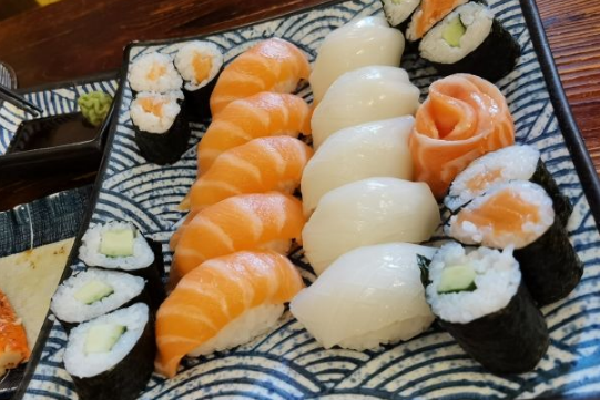 菊田寿司蛤寿司