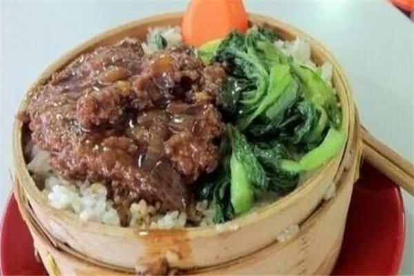 笼格饭美味