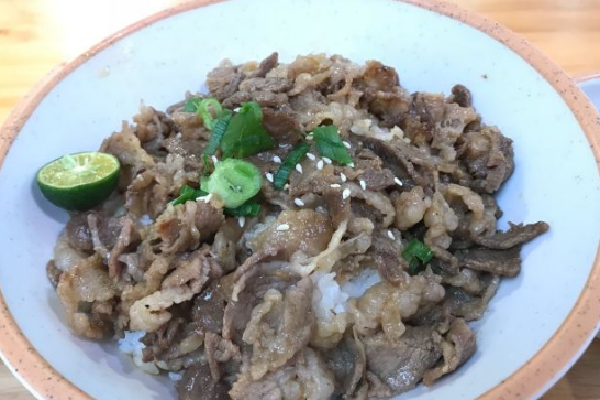 丼联盟日式烧肉饭五香牛肉