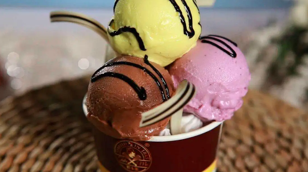 塔卡米冰淇淋