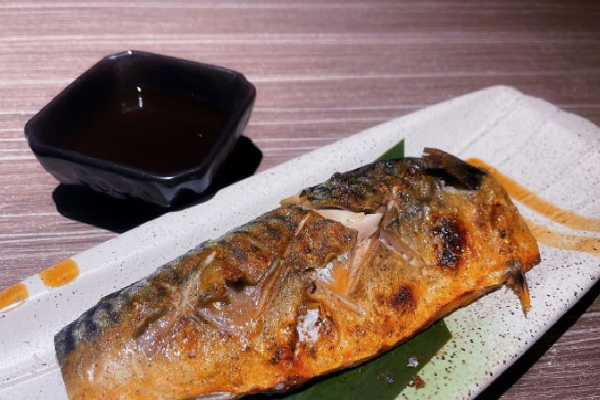 东菊料理烧鱼