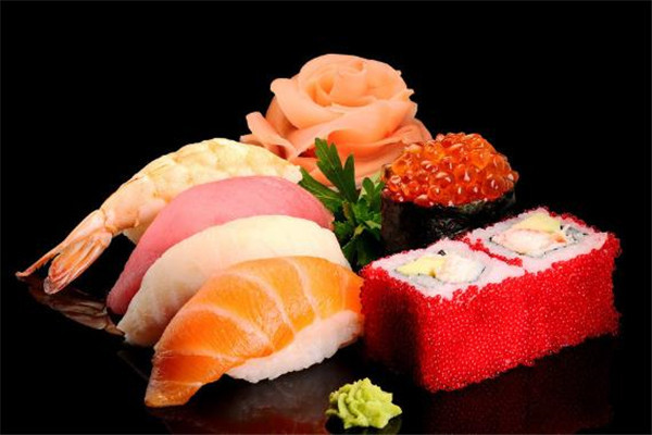 鱼跃精致寿司美味