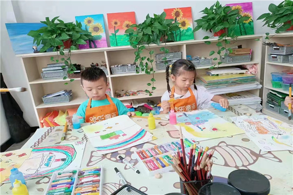 咔乐童画美术培训加盟能享受哪些优惠和政策
