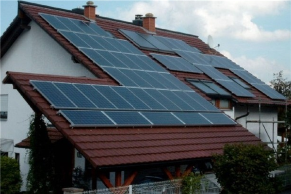 英富和家太阳能发电屋顶