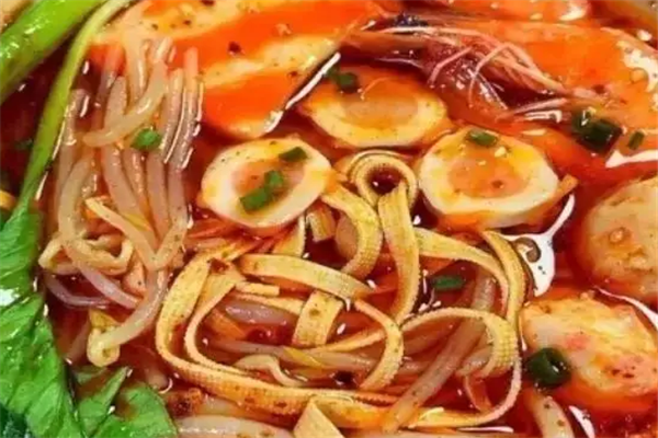鱼汤上线米线美味