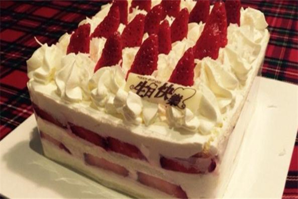 5客蛋糕草莓
