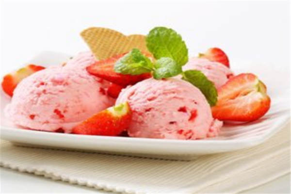 可可贝罗冰激凌草莓