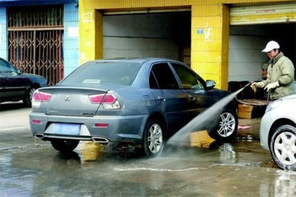 盛大洗车清洗