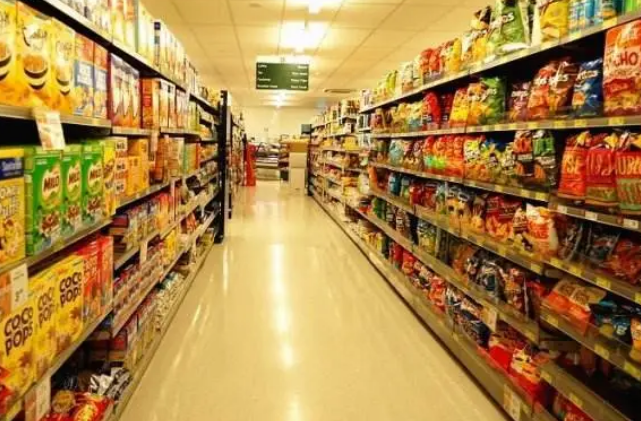 邻步量贩零食超市怎么加盟 加盟后配货方便吗