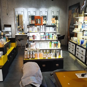 snsuki全球爆款美妝店化妝工具區(qū)