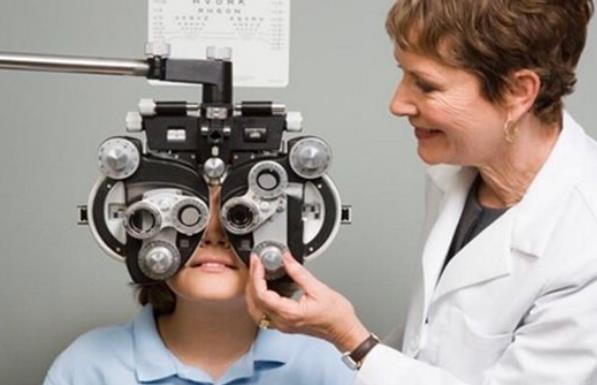 康目视光视力保健加盟